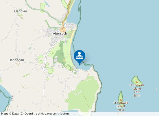 Machroes Beach on the map
